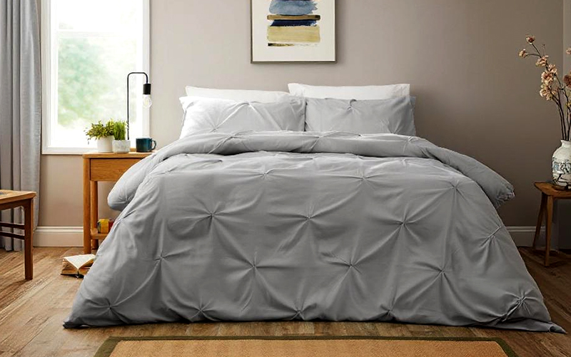 Best Bedsheets and Pillowcases to Upgrade Your Bedroom Comfort