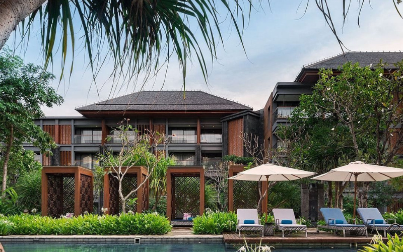 Hotel Indigo Bali Seminyak Beach, an IHG Hotel 