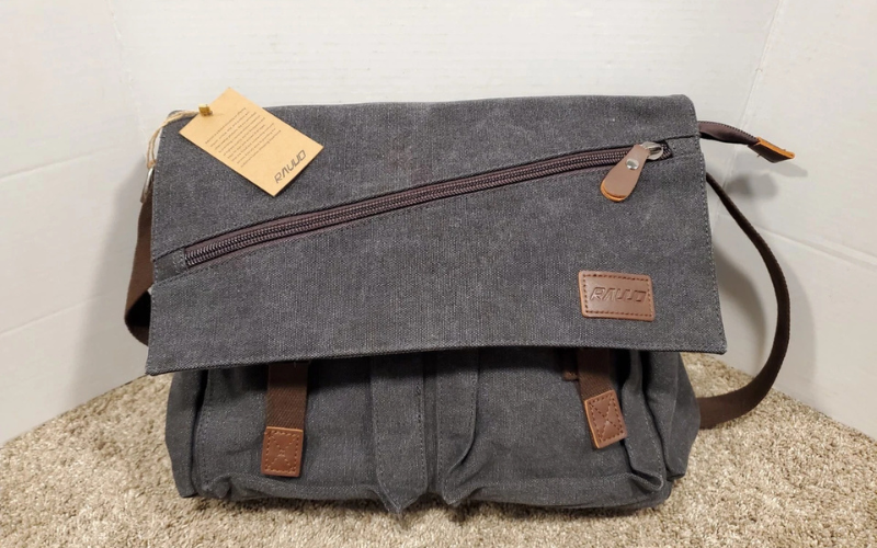 RAVUO Messenger Bag