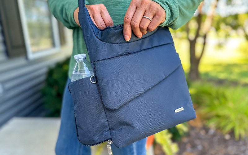 Travelon Messenger Bag