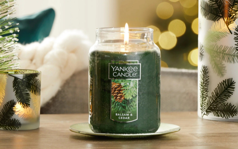 Yankee Candle Balsam & Cedar