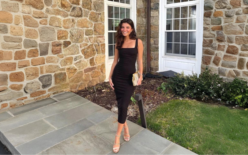 Body Contouring Dresses That Turn Heads